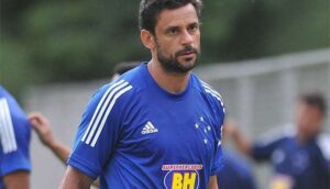 Atacante Fred Aciona Cruzeiro Na Justiça Do Trabalho