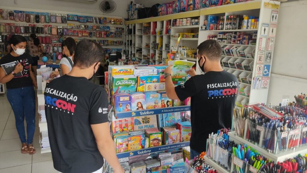 Volta às aulas: Procon encontra variação de 400% nos valores dos materiais escolares em Araguaína; veja lista